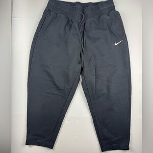 Nike Black sportswear Club Fleece joggers size 1X with pockets